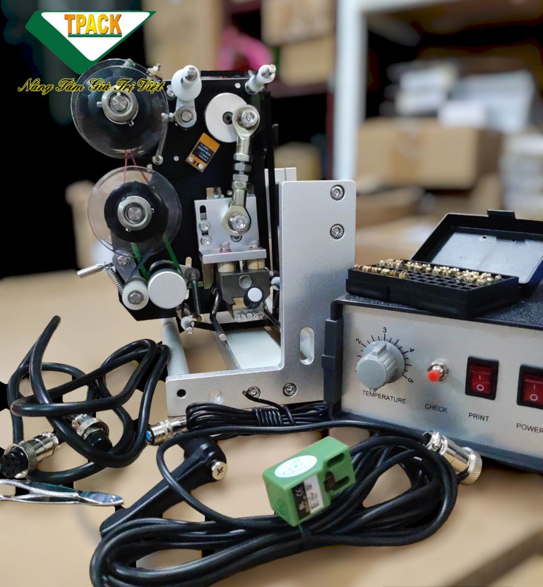 Máy in date lắp trên máy đóng gói đứng hp241